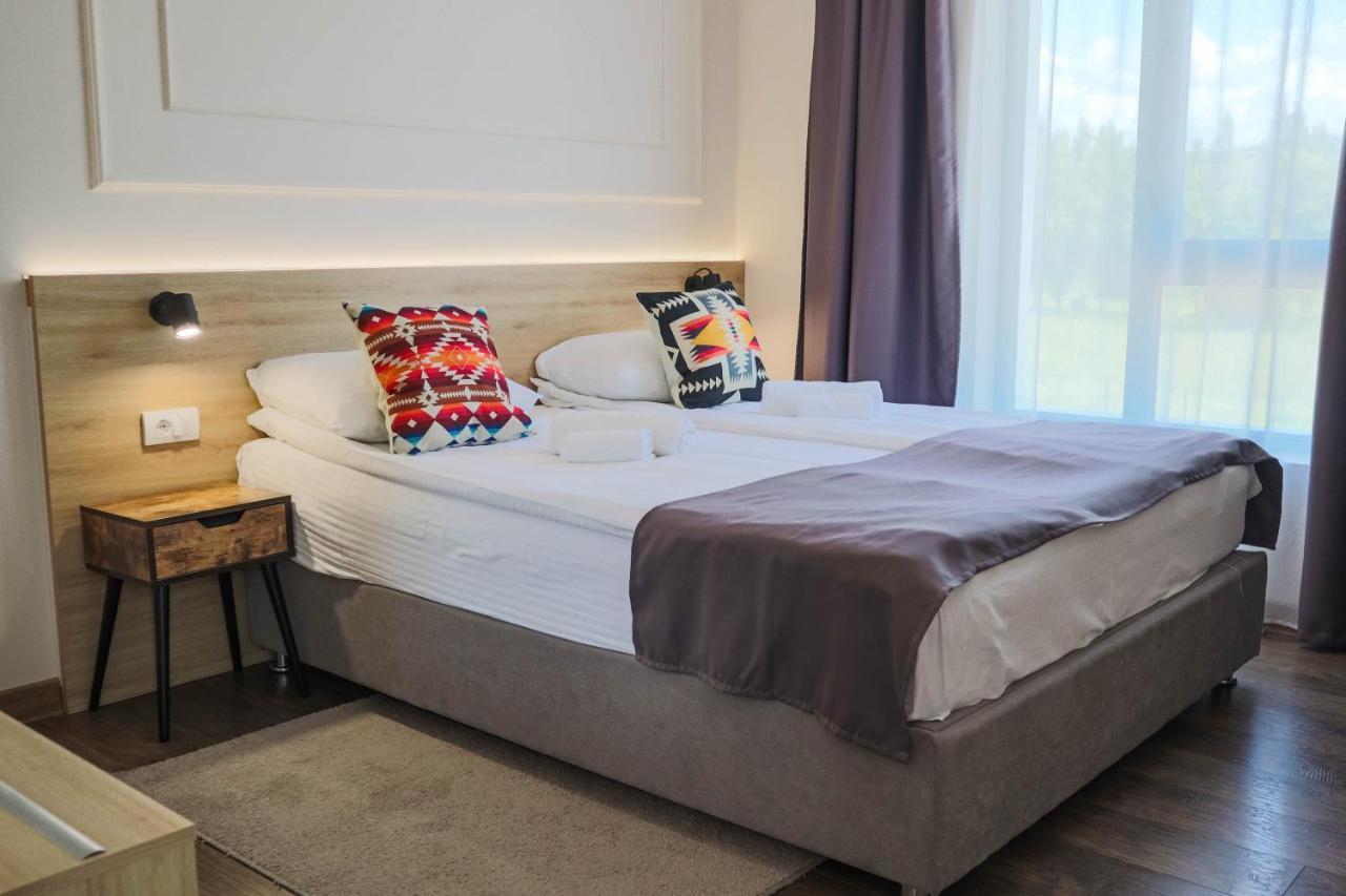 Hotel Dijana Пирот Экстерьер фото